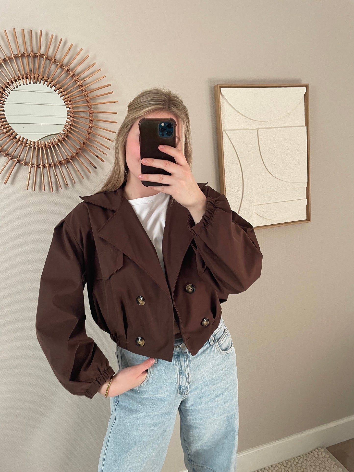 Chocobruine cropped trenchcoat