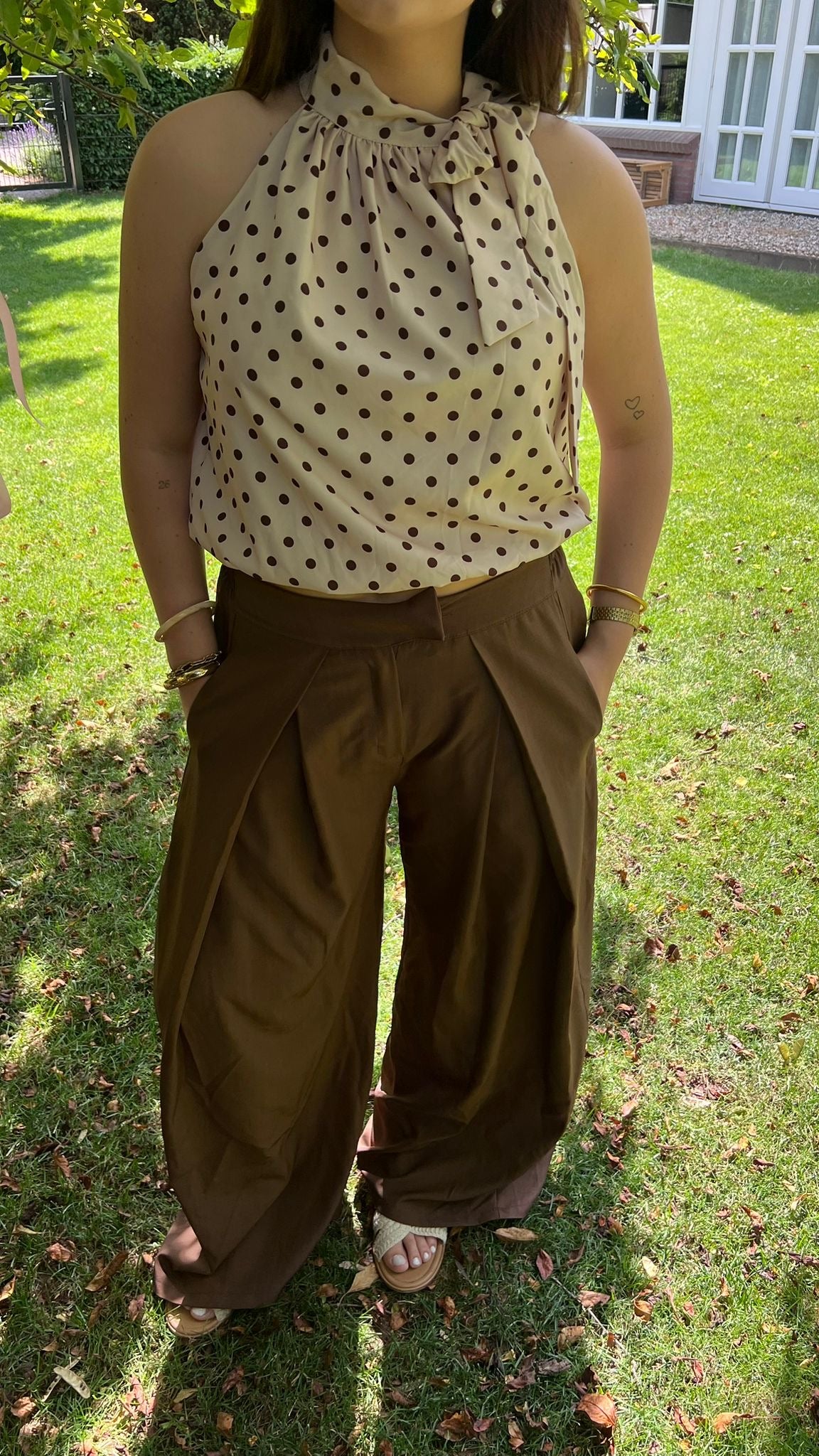 Polkadot halter top beige
