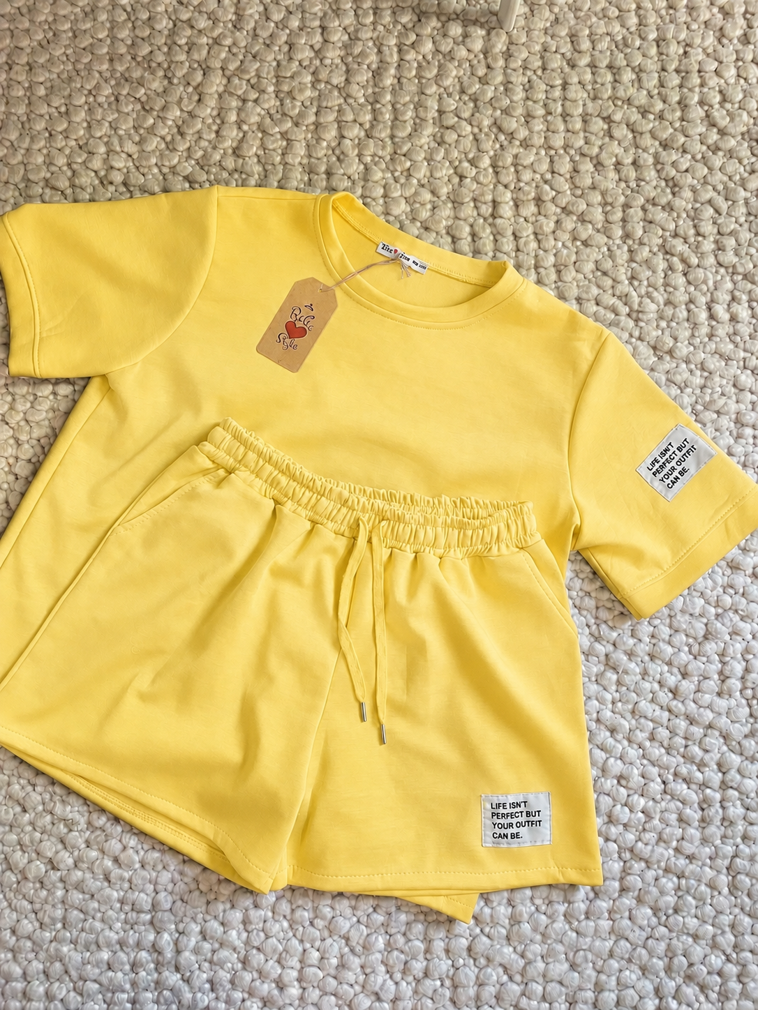 comfy set yellow
