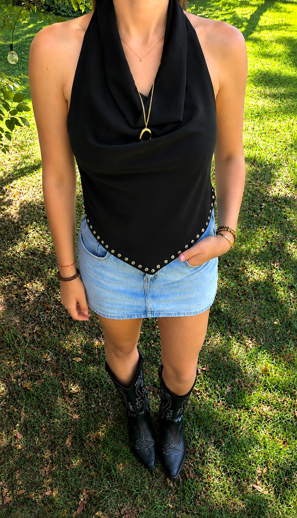 Studs halter top