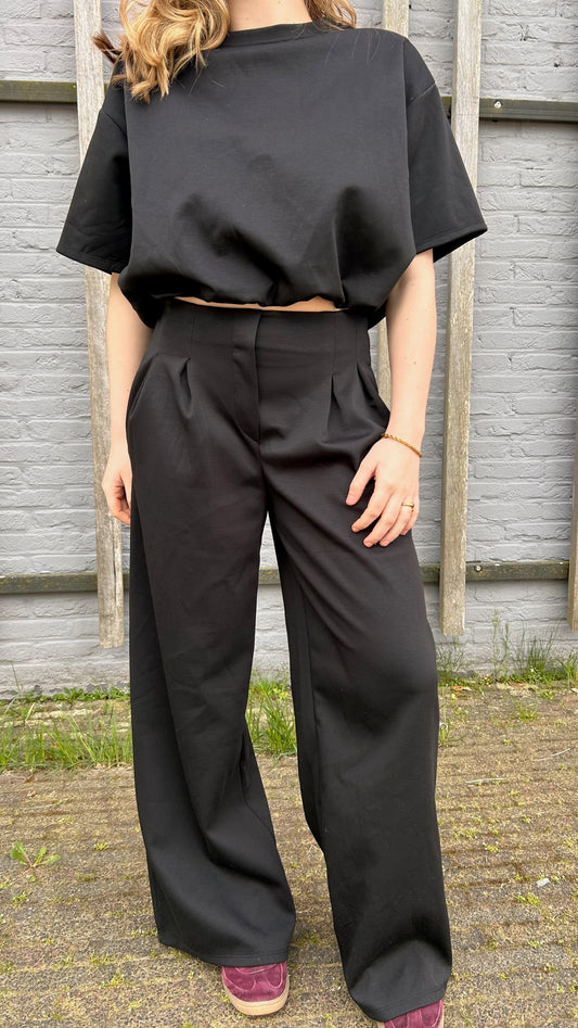 Zwarte getailleerde tracksuit