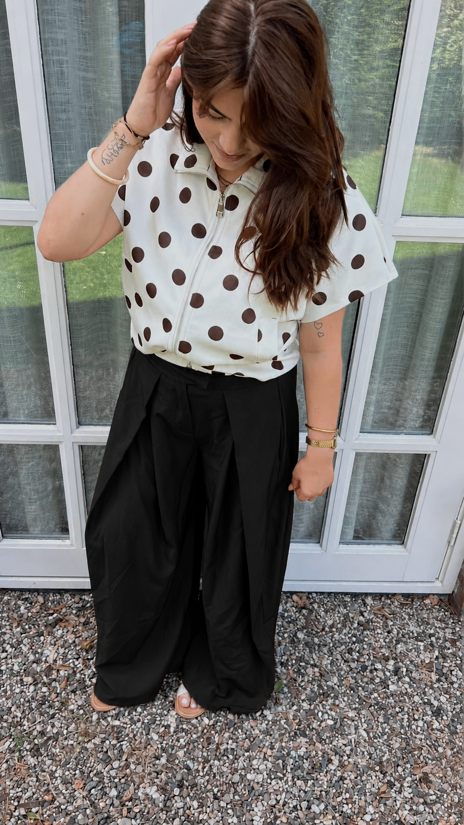 Black pleated pantalon