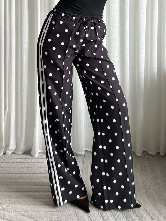 Black polkadot broek