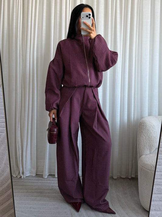 Bordeaux checker set