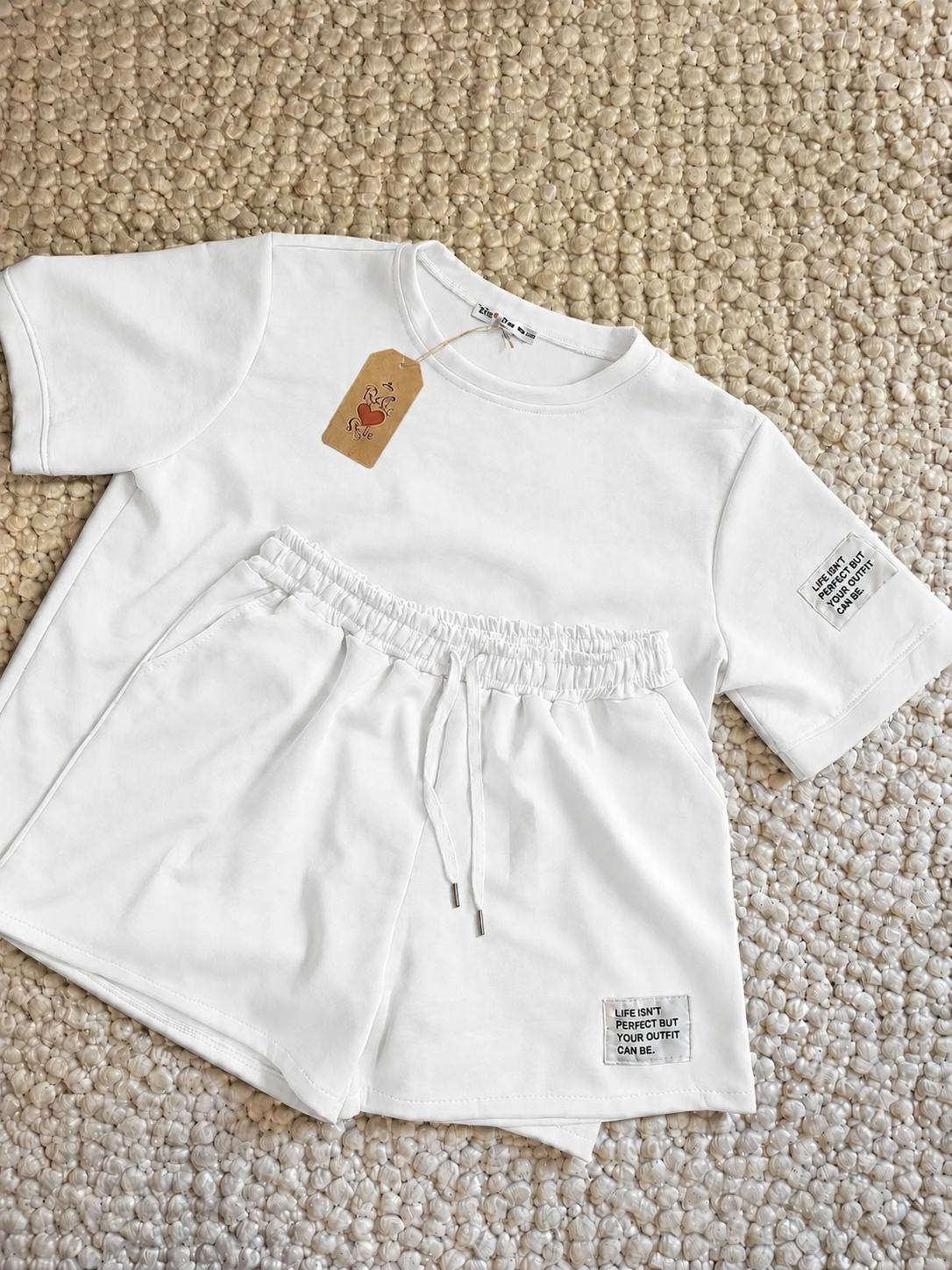 comfy set white