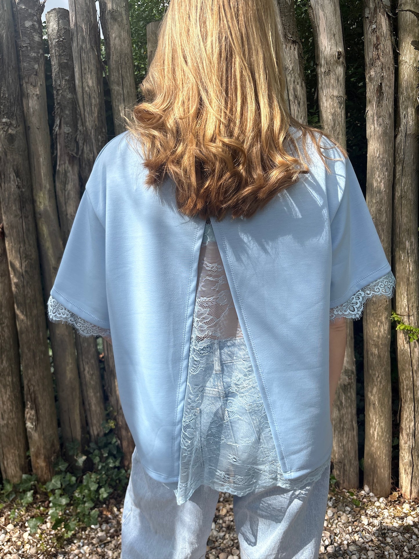 Backless blue lace tee
