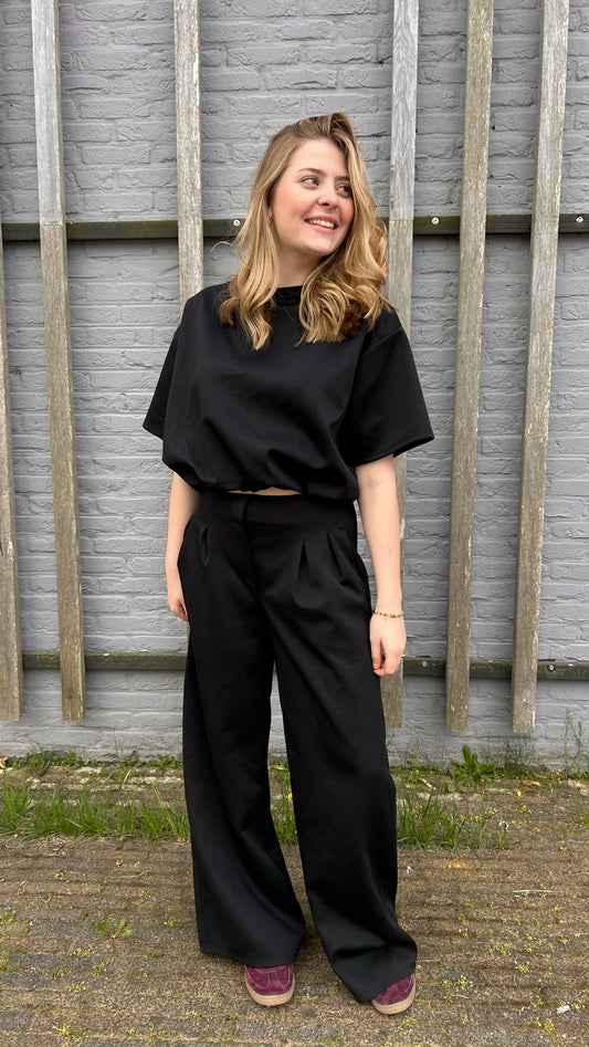 Zwarte getailleerde tracksuit